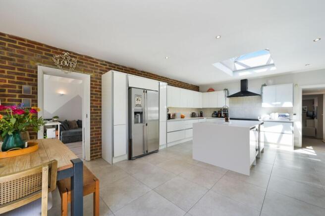 Fleece Road, Long Ditton, KT6 photo 4