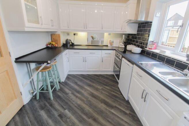 Kitchen/Breakf...