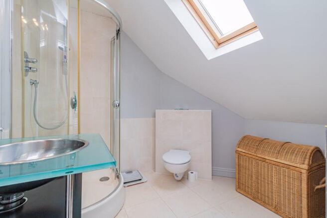 Master En-suite
