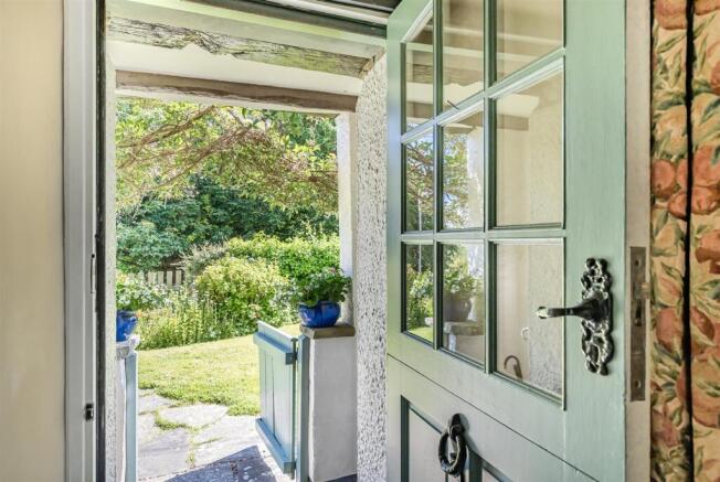 Door & Garden