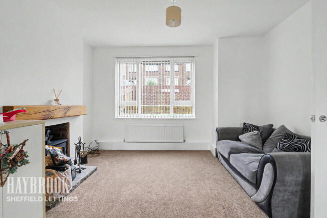 3 bed Semi-Detached to rent Image 7