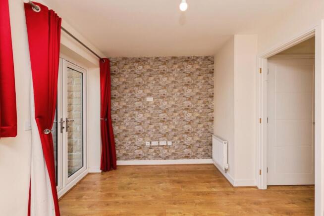 2 bed Terraced for sale Image 4