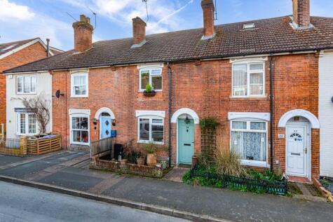 Sanway Close, Byfleet, Surrey, KT14