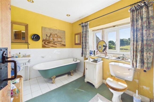 3 bed Cottage for sale Image 10