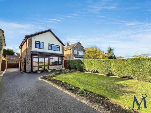 3-bed detached on Hall Lane, Whitwick, Coalville, £260,000