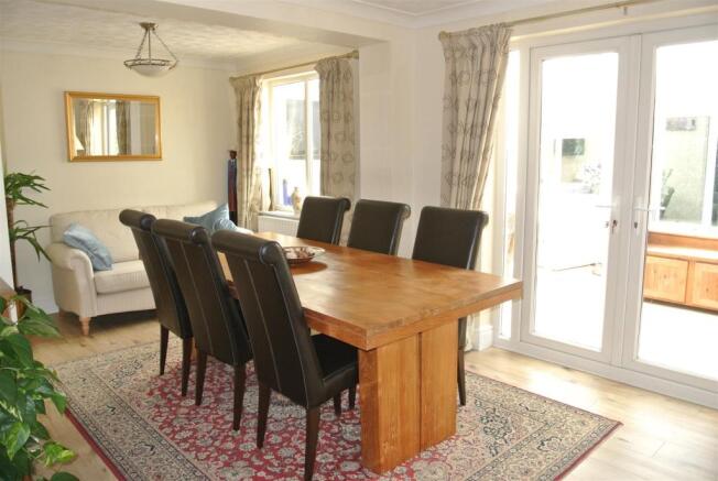 Dining/Family Room