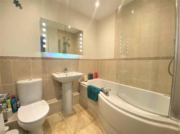 Photo 6