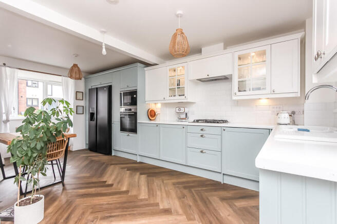 Kitchen/Dining Ro...