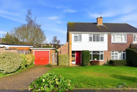 Barton Close, Harpenden, St Albans, AL5