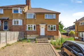 10, Kenton Gardens, St. Albans AL1 1JS