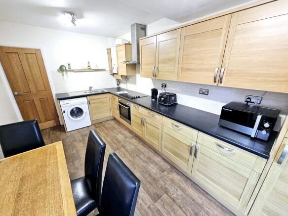 2 bed Detached Bungalow for sale Image 10