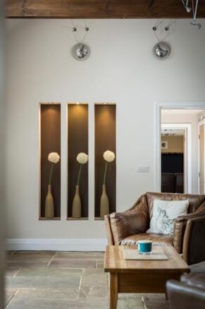 Feature alcove