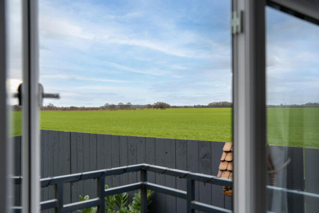 2 bed Park Home for sale Image 12