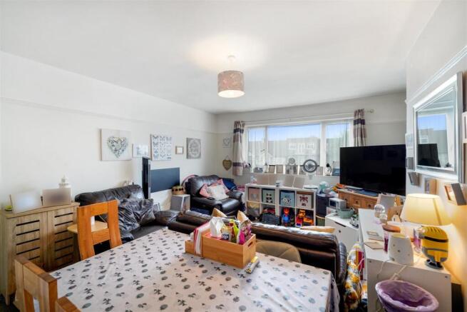 1010 Harrow Road - Am2nuP4dusRUk87mkZ6z.jpg