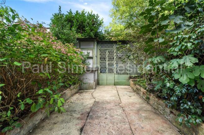 House in London, Brownswood Park, Stoke Newington - More