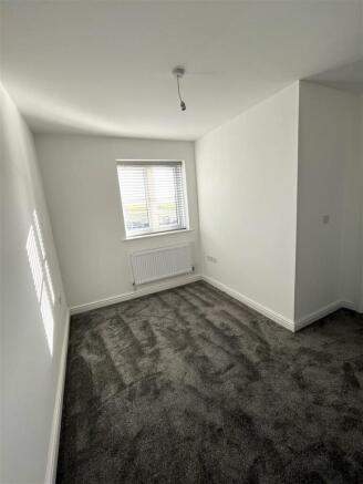 3-bedroom-house-to-rent-in-Deeping-Spalding-bedroo