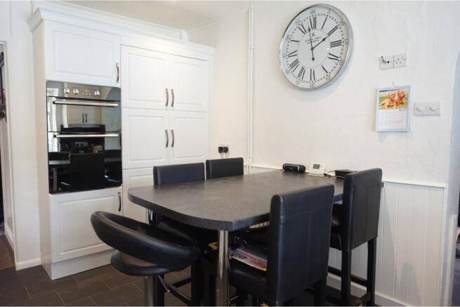 Kitchen / Breakfast