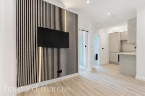 Flat 5, 123, Cheam Common Road, Worcester Park KT4 8TA