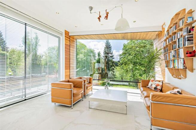 Sitting Area