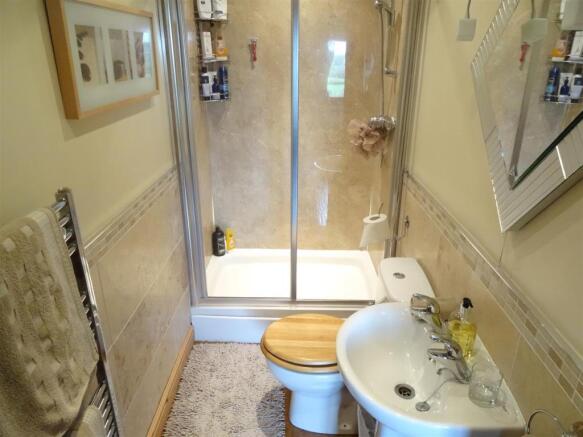En Suite Shower Room