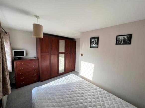 Bedroom 1B.JPG