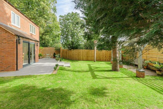 7a Oakfield Gardens, Atherstone [HIGHres] 037.jpg