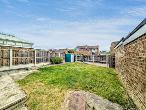 2 bed Semi-Detached for sale Image 8