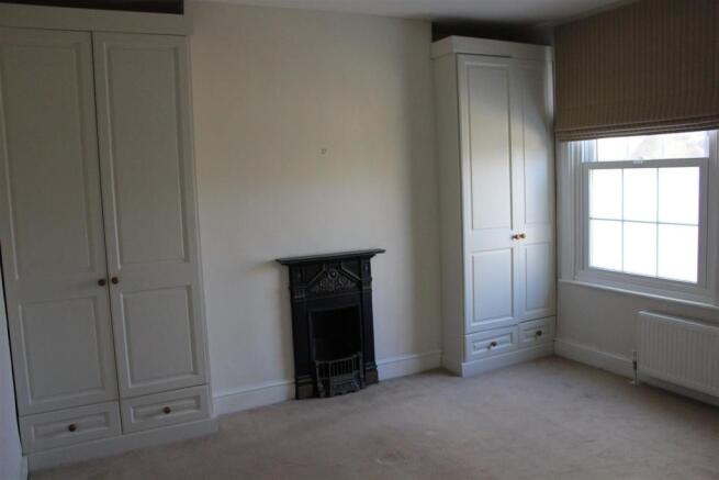 11) Bedroom 2 (a).jpg