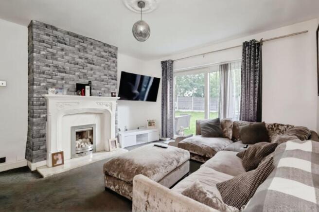 24 Borland Avenue, Manchester, Lancashire, M40 3LZ photo 2