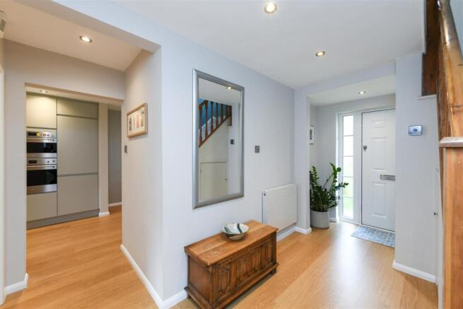 5burnehamclose-33.jpg