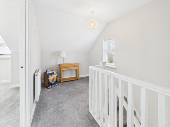 3 bed Semi-Detached Bungalow for sale Image 9