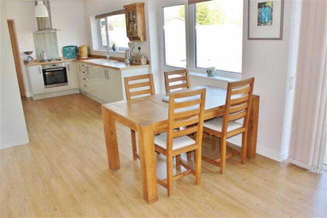 Open Plan Kitchen, D