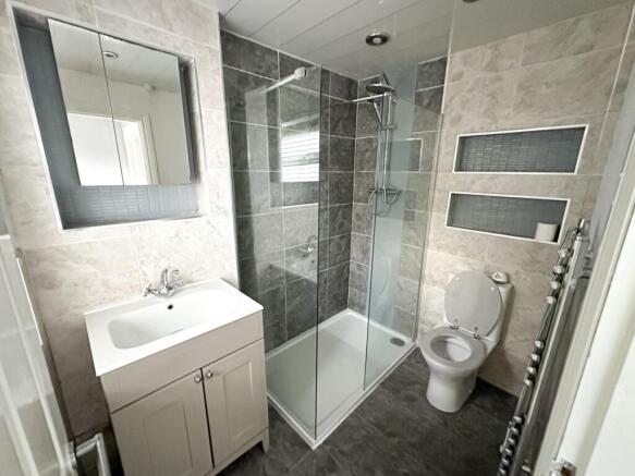 3 bed End of Terrace for sale Image 4