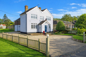 Pendragon, Watermill Lane, Hastings TN35 4HY