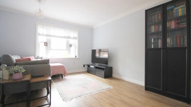 1 bed Flat to rent Image 6