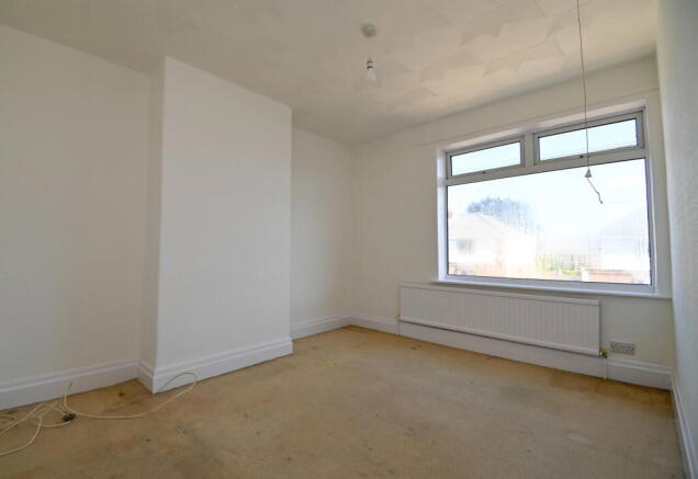 3 bed Semi-Detached for sale Image 10