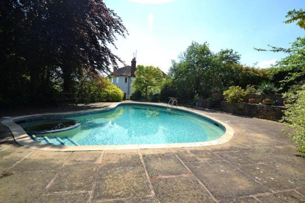 Pool 2