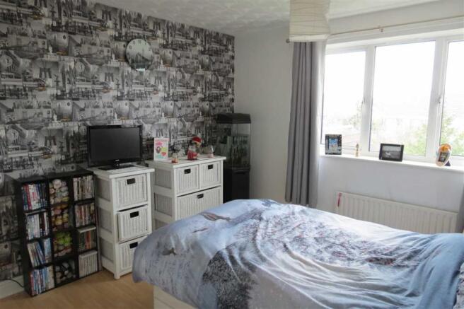 Bedroom 2: