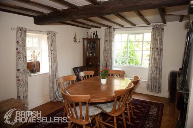 3 bed Detached for sale Image 6
