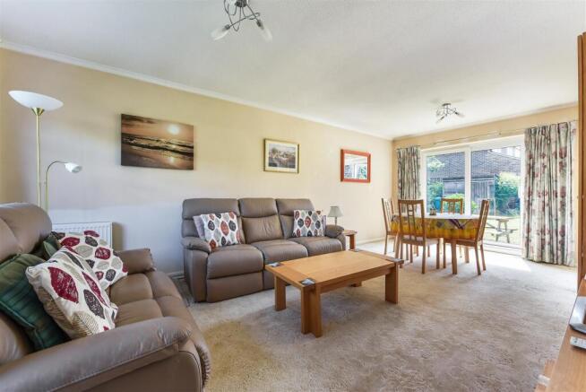 Sitting/Dining Room