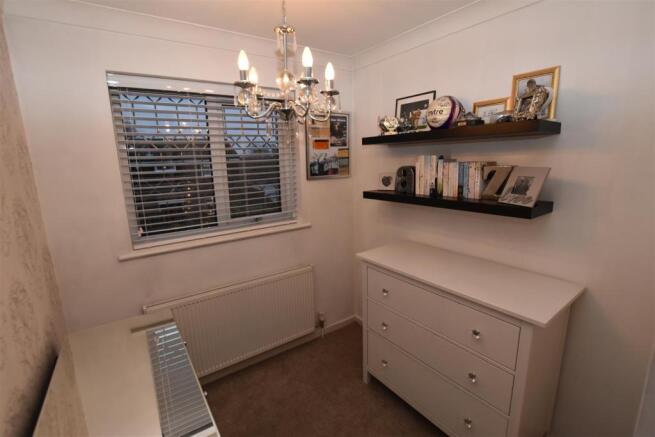 BEDROOM 3