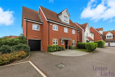 Periwinkle Gardens, Chigwell, IG7