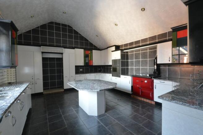 Kitchen/Dining
