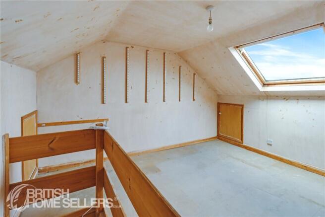 4 bed Terraced for sale Image 10
