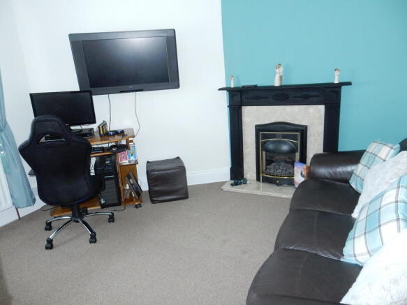 Photo 9