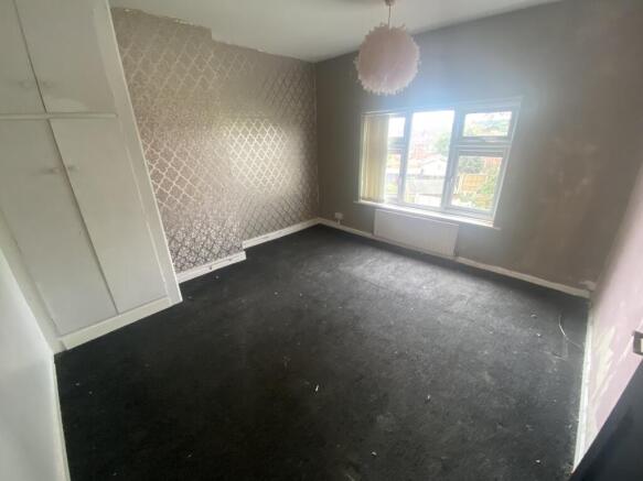 3 bed Terraced for sale Image 11