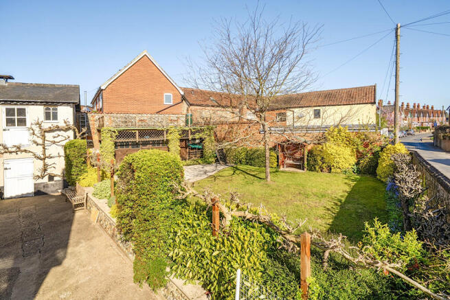 1437450-2-69de0a6...