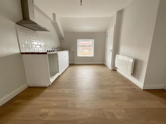 1 bed Not Specified to rent Image 8