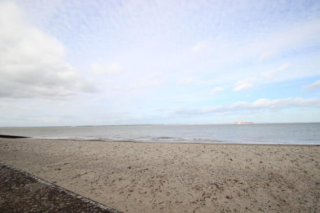 Nearby Ryde Beach