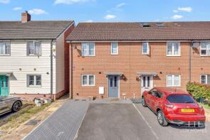 10, Small Heath Avenue, Romford RM3 7FB